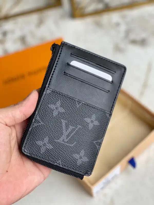 TO LOUIS VUITTON MULTI CARD HOLDER TRUNK