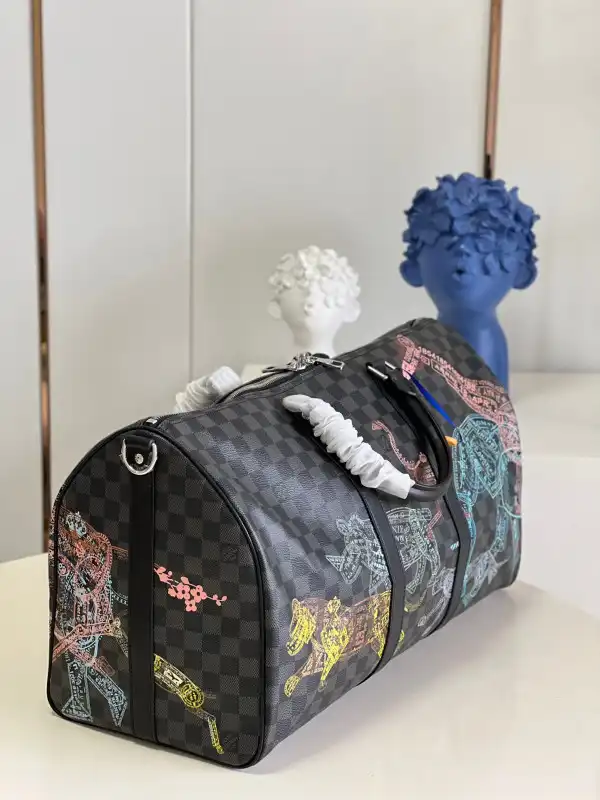 Frstbag ru LOUIS VUITTON KEEPALL BANDOULIÈRE 50