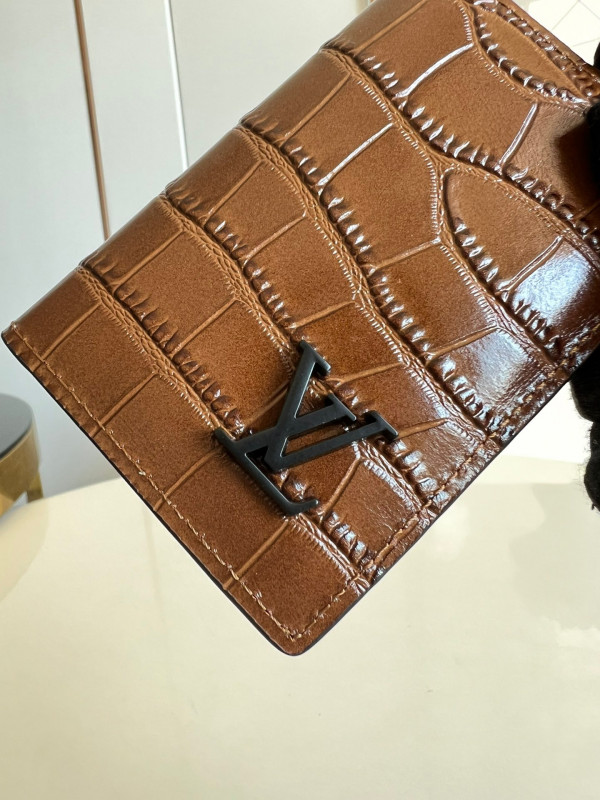 LOUIS VUITTON POCKET ORGANIZER