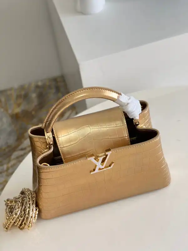 Frstbag ru LOUIS VUITTON CAPUCINES BB