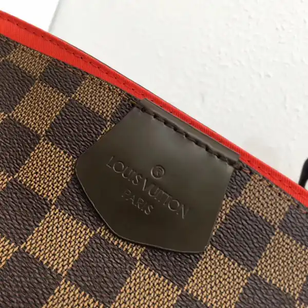 Louis Vuitton GRACEFUL PM