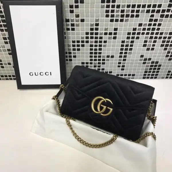 Gucci WOC