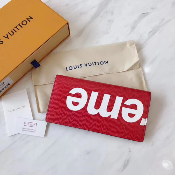 HOT SALE Louis Vuitton supreme wallet