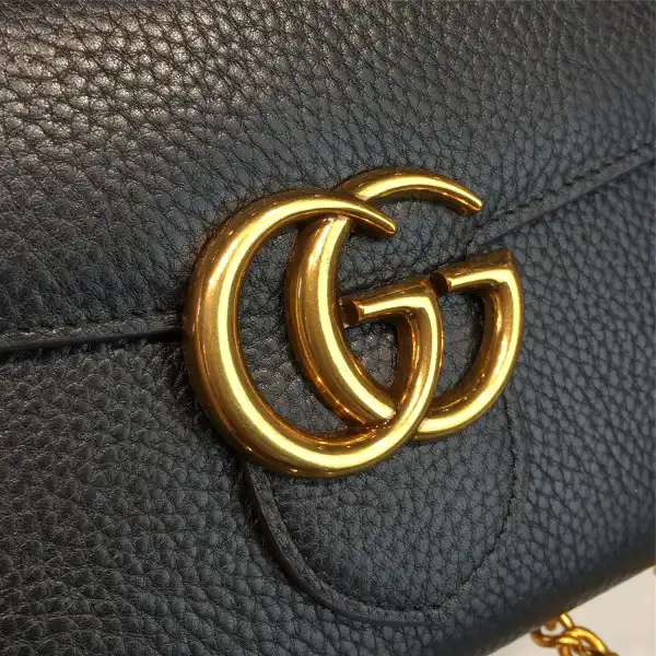 Frstbag ru Gucci Marmont