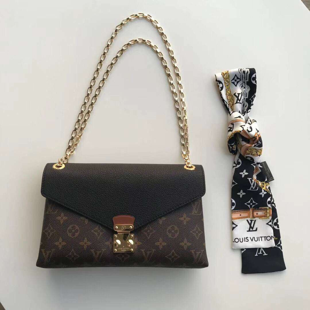 HOT SALE Louis Vuitton PALLAS CHAIN