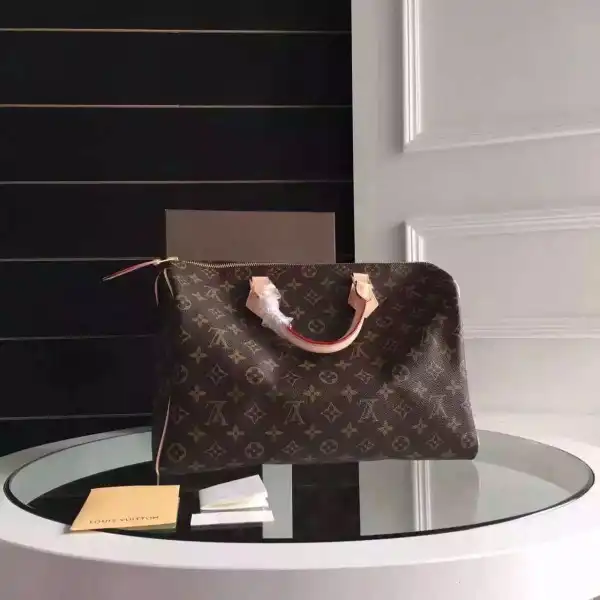 You get luxury for less. Shop now for the best deals on fake Louis bags. Louis Vuitton speedy 35