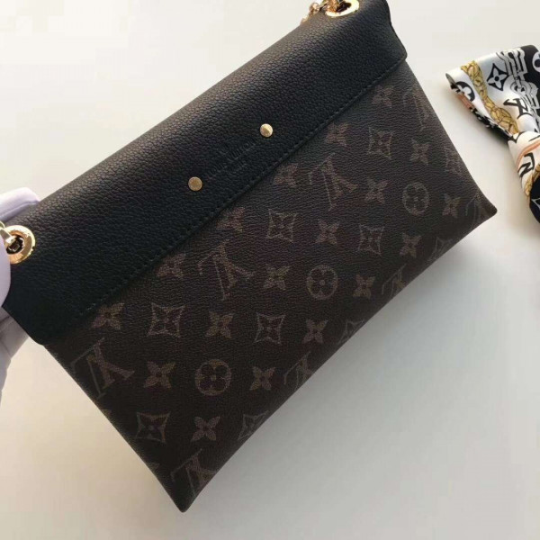 HOT SALE Louis Vuitton PALLAS CHAIN