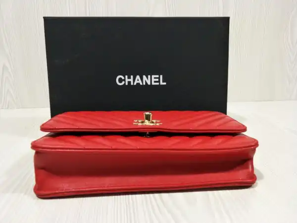 Firstbag Ru CHANEL CHAIN WALLET