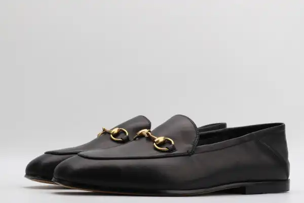 GUCCI Horsebit leather loafer