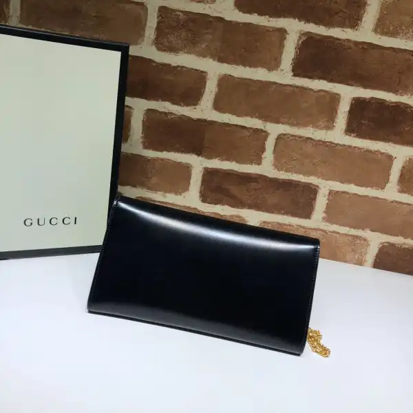 Yupoo bagsoffer GUCCI 955 Horsebit wallet with chain