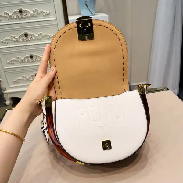 Bagsoffer FENDI MOONLIGHT