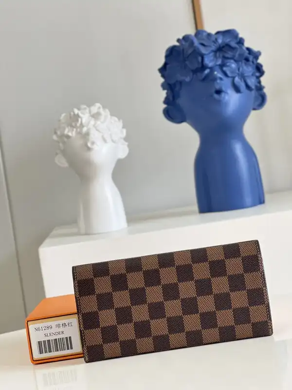 TO LOUIS VUITTON EMILIE wallet