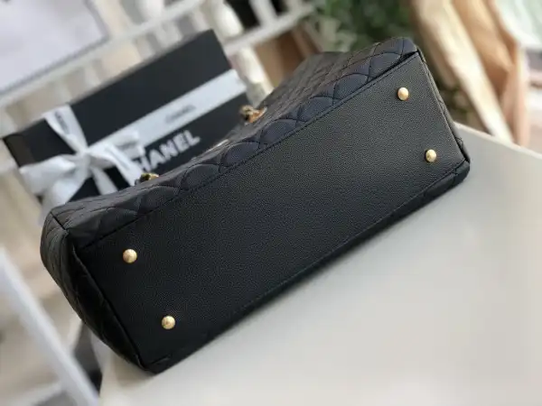 CHANEL TOTE BAG