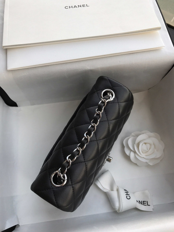 CL FLAP BAG