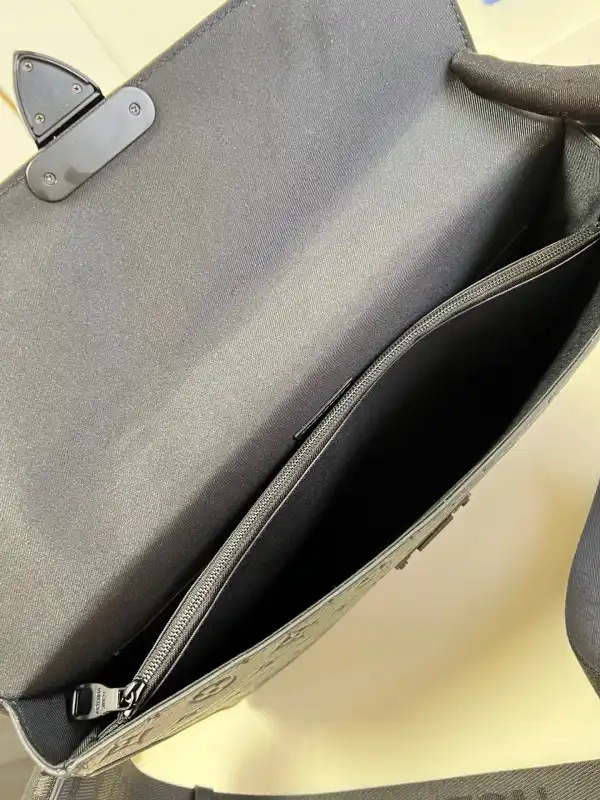 Frstbag ru LOUIS VUITTON S LOCK BRIEFCASE