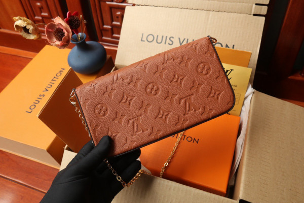 HOT SALE LOUIS VUITTON POCHETTE FÉLICIE