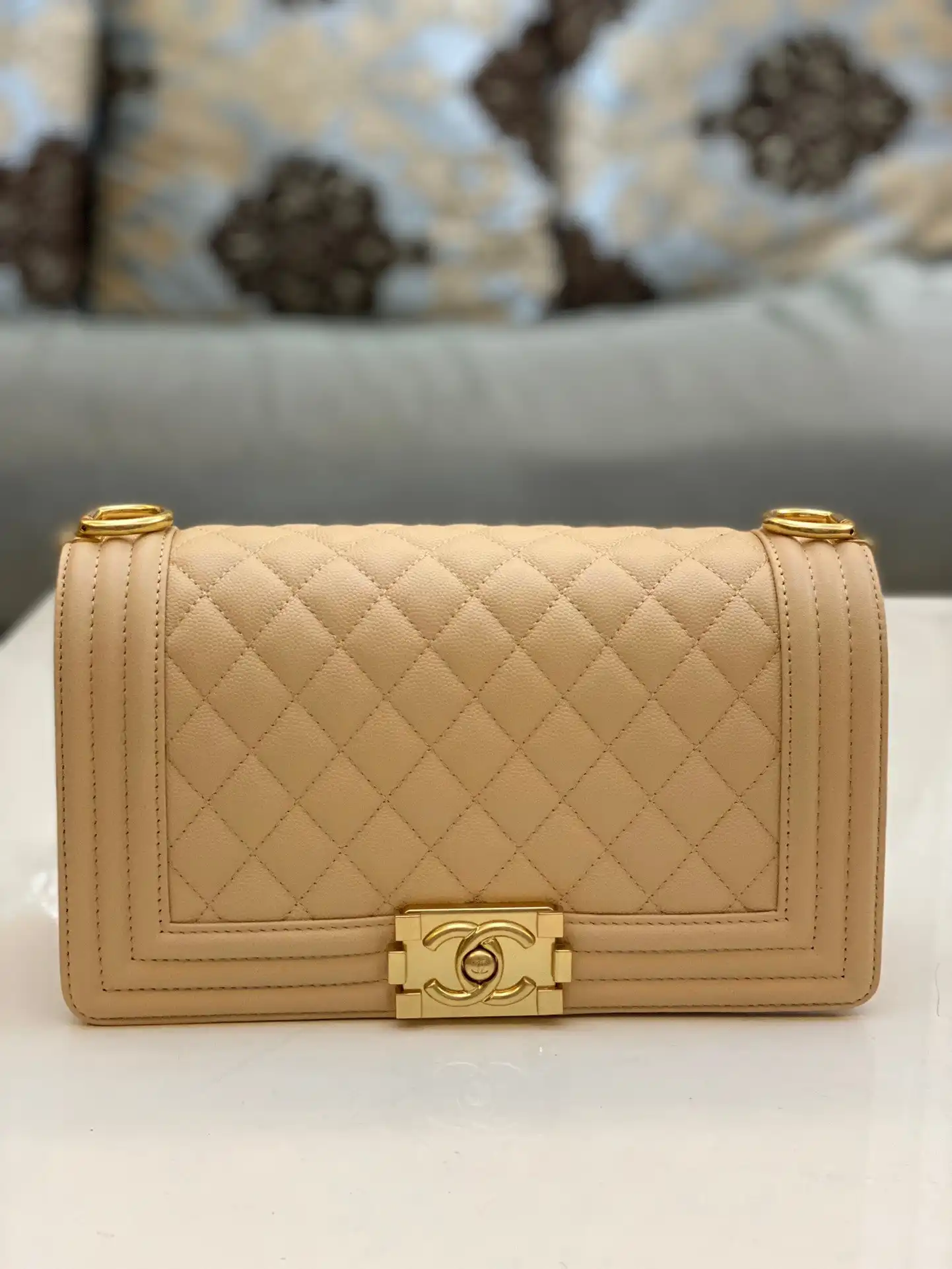 CHANEL BOY BAG 25CM