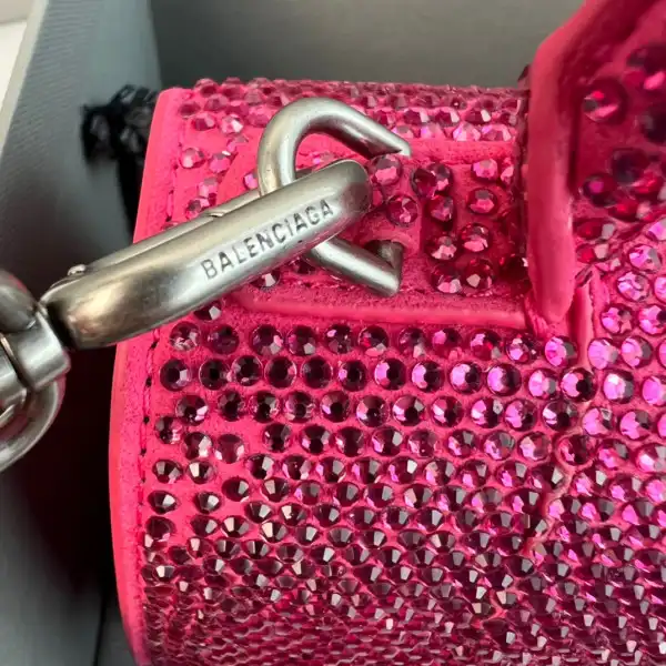 Frstbag ru BALENCIAGA HOURGLASS