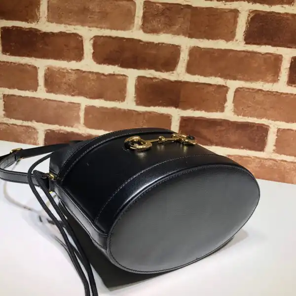 Cheap TO GUCCI 1955 Horsebit bucket bag