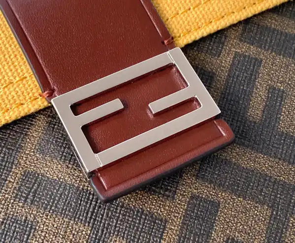 FENDI BAGUETTE