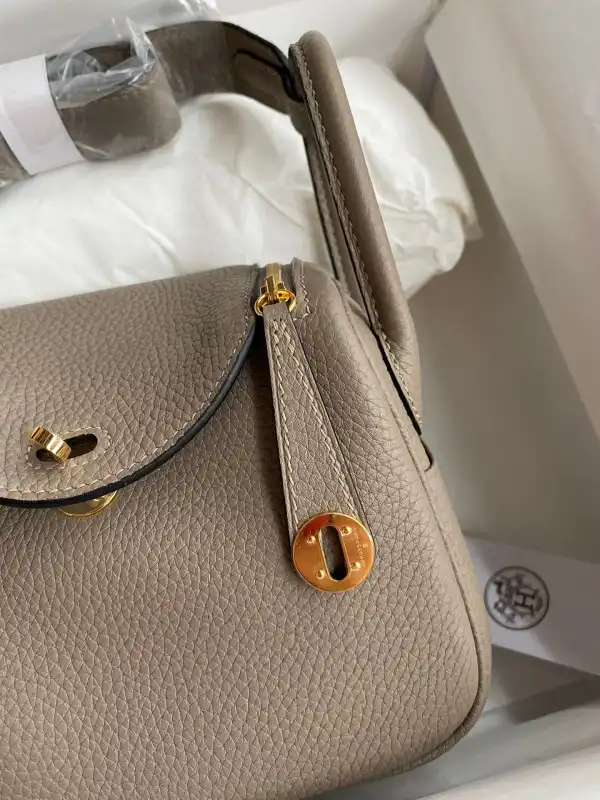 First bag ru HERMES LINDY MINI HANDMADE