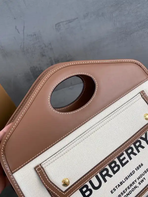 First Bag Ru BURBERRY SMALL Pocket Tote