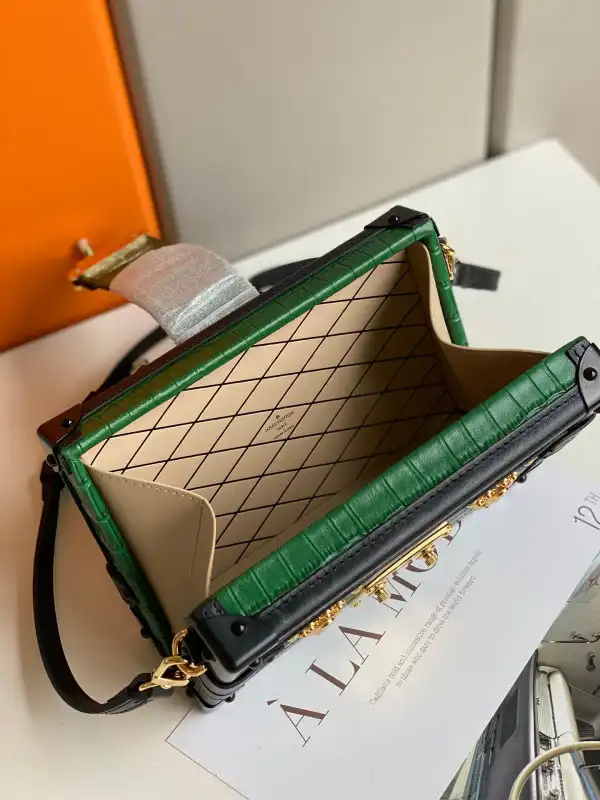 Cheap LOUIS VUITTON PETITE MALLE