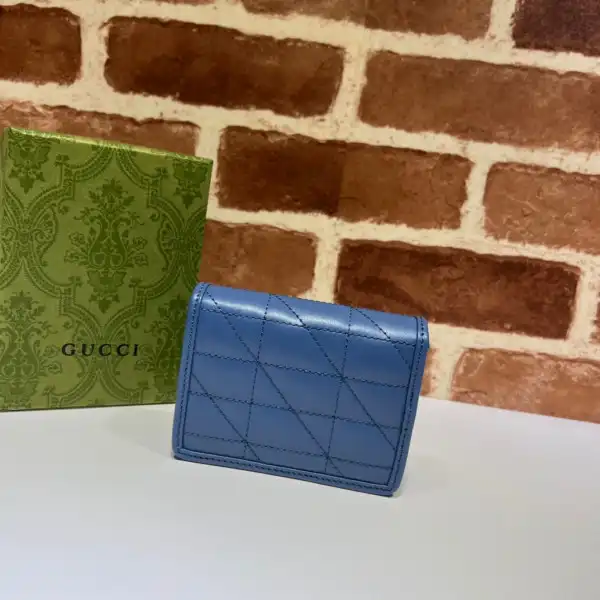 GUCCI GG Marmont card case wallet