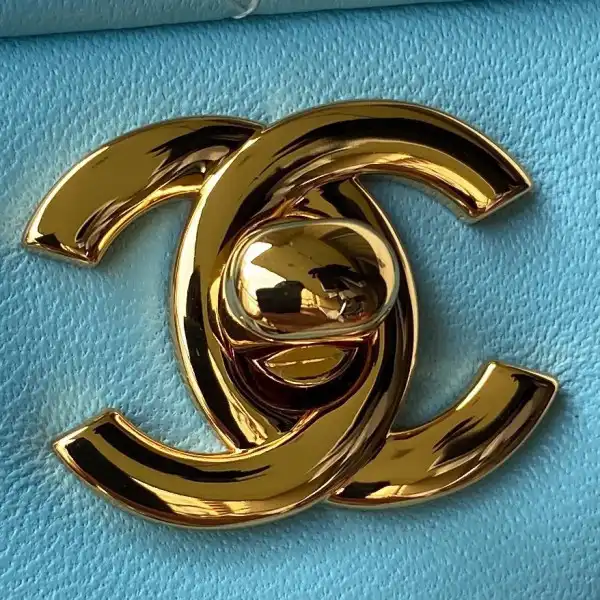 CHANEL FLAP BAG