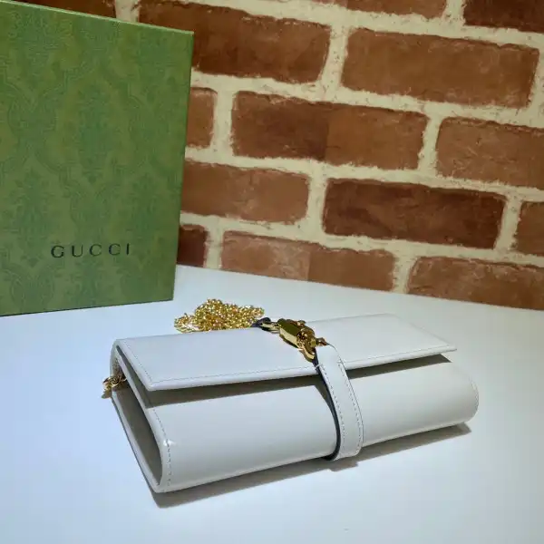 GUCCI Jackie 1961 chain wallet