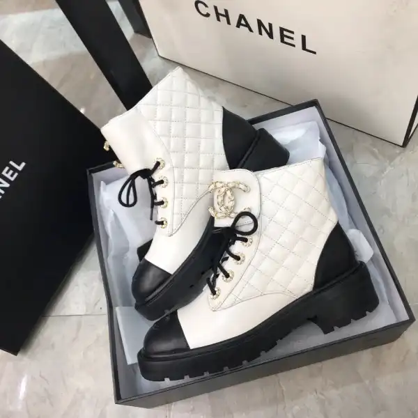 First bag ru CHANEL BOOTS