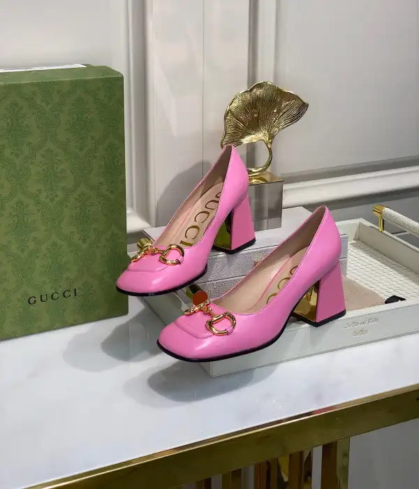 GUCCI Women's mid-heel pump with Horsebit