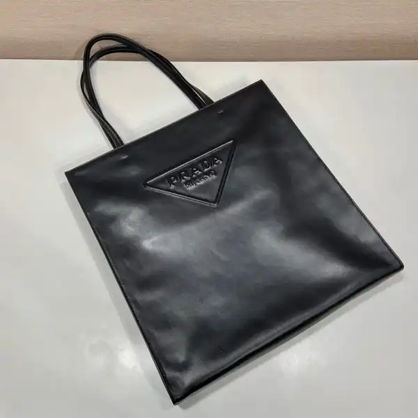 PRADA Leather tote bag