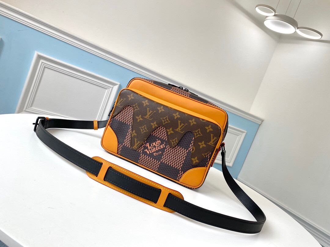 HOT SALE LOUIS VUITTON MESSAGER BAG