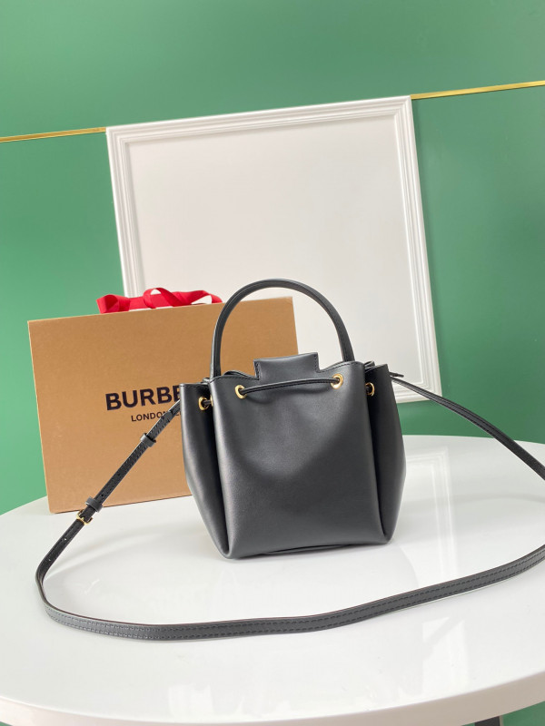 HOT SALE BURBERRY Bucket Bag