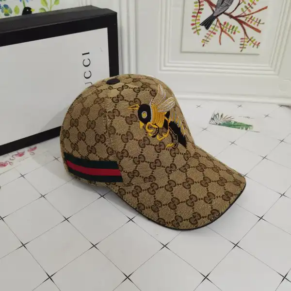 First bag ru GUCCI HAT