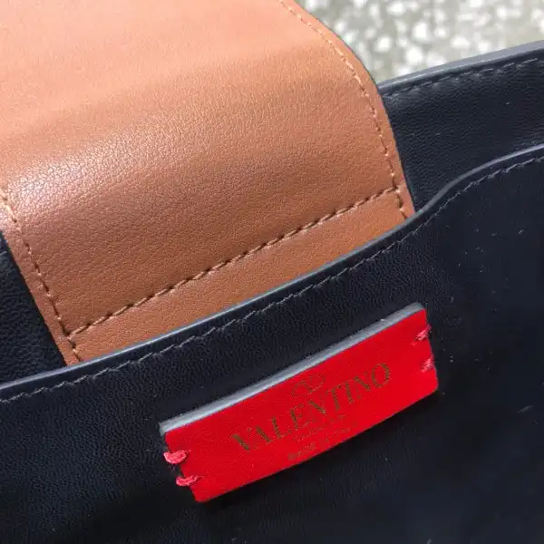 Bagsoffer Valentino VLOGO SIGNATURE