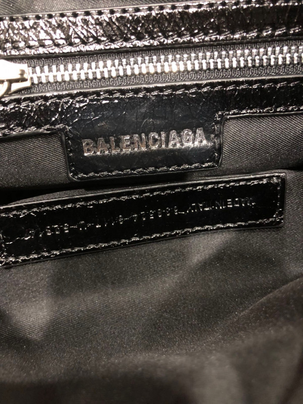 HOT SALE BALENCIAGA WOMEN'S LE CAGOLE SMALL SHOULDER BAG