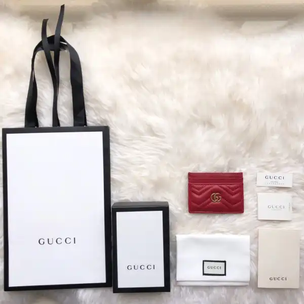 Firstbag Ru GUCCI MARMONT CARD CASE