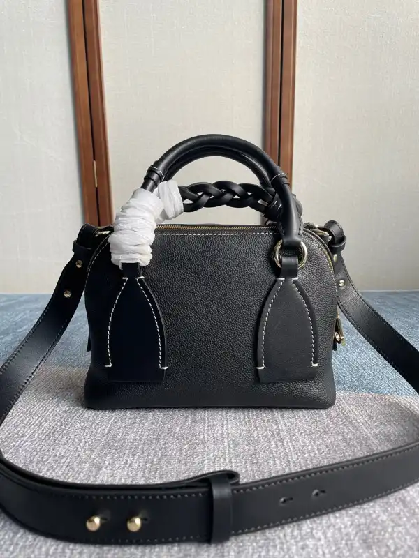 Bagsoffer CHLOÉ SMALL DARIA BAG