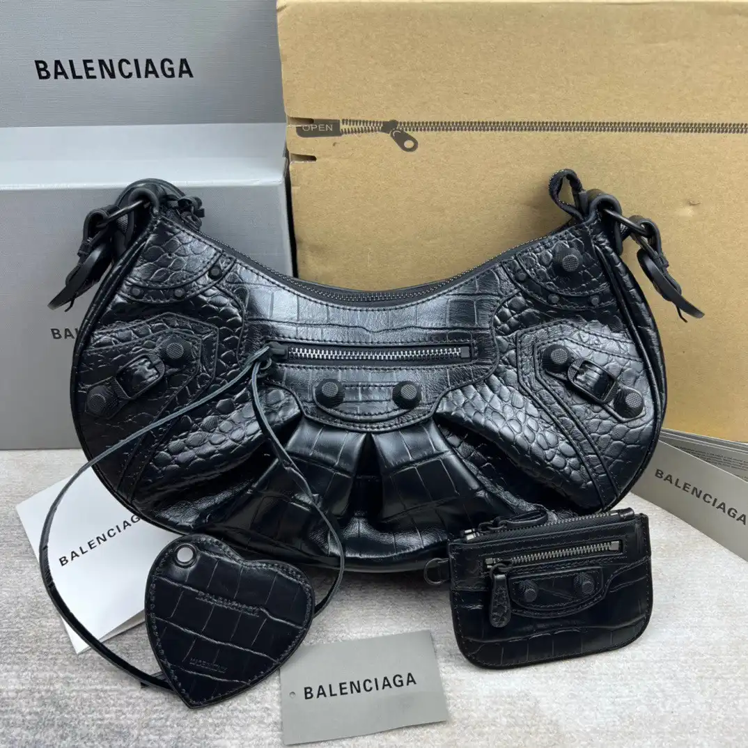 BALENCIAGA WOMEN'S LE CAGOLE SMALL SHOULDER BAG