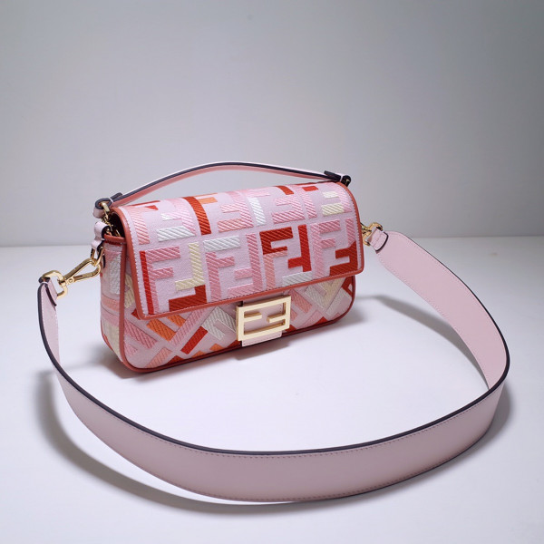 HOT SALE FENDI BAGUETTE