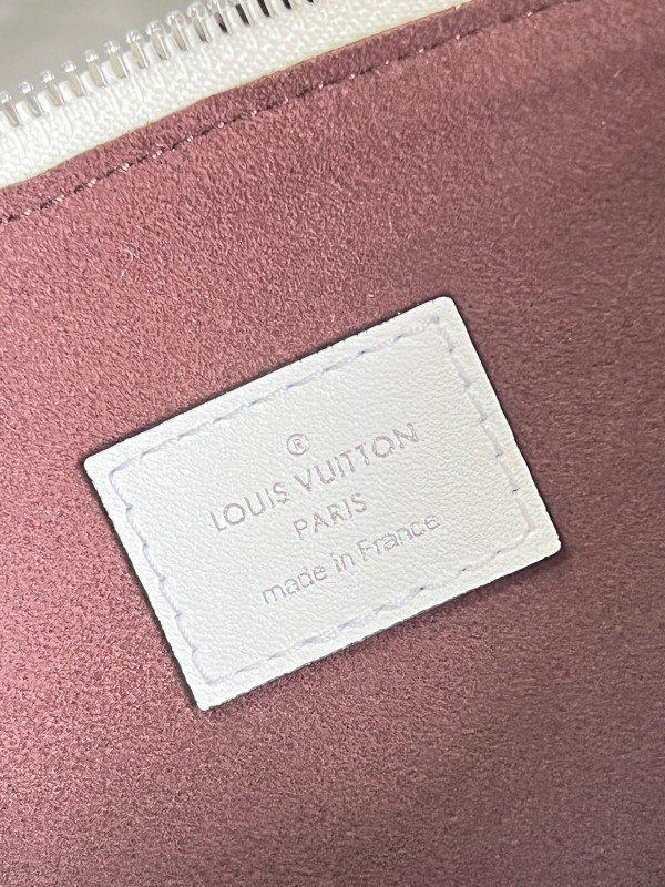 HOT SALE LOUIS VUITTON COUSSIN PM