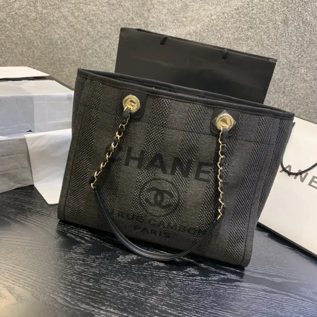 CHANEL SMALL SHOPPING BAG