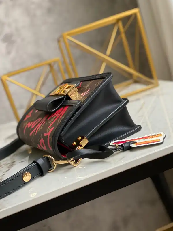 Frstbag ru LOUIS VUITTON LIMITED EDITION - MINI DAUPHINE