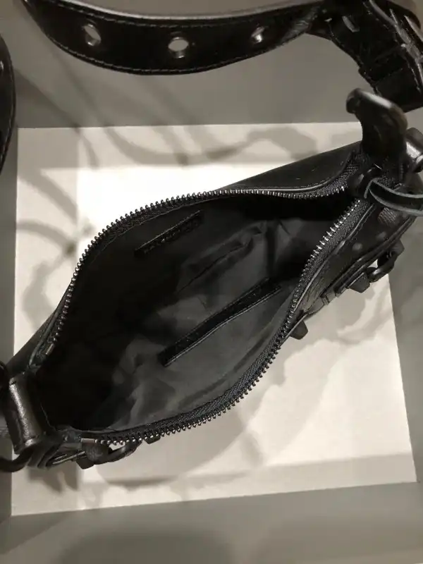 Affordable BALENCIAGA WOMEN'S LE CAGOLE XS SHOULDER BAG