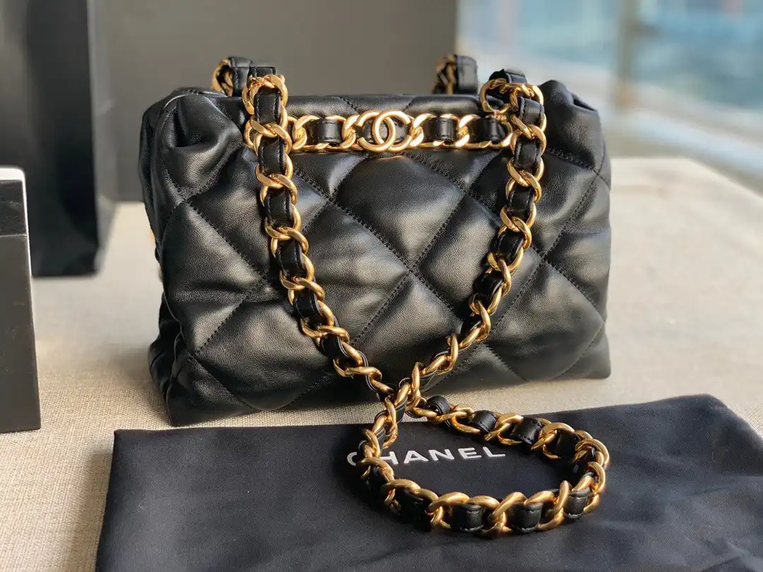 CHANEL SMALL TOTE