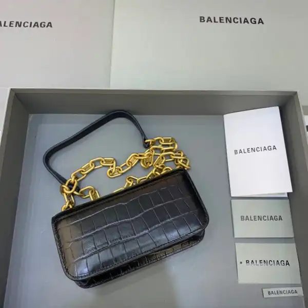 BALENCIAGA WOMEN'S GOSSIP