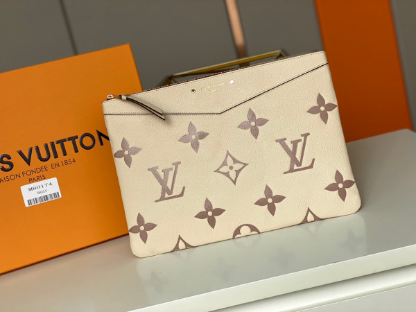 HOT SALE LOUIS VUITTON DAILY POUCH