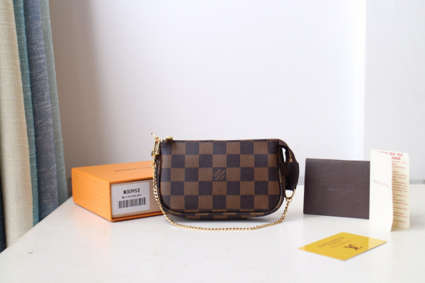 HOT SALE LOUIS VUITTON MINI POCHETTE ACCESSOIRES